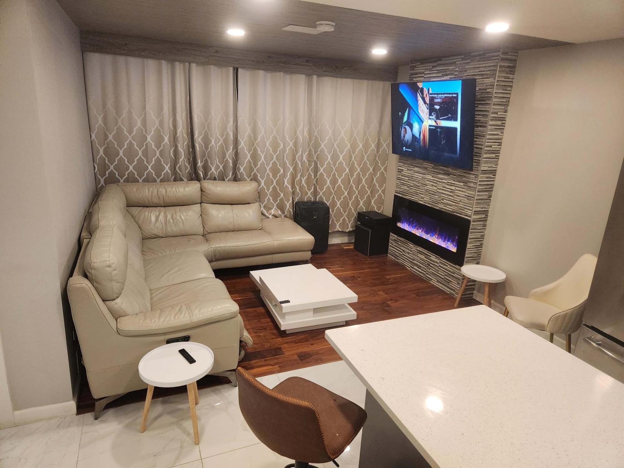Modern Family With Guest Heat Garage, Pet-friendly!- No Basement Apartment Edmonton